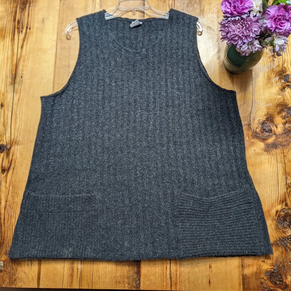 Lilith Grey Wool Vest Top with Pockets Made in France Sz. L